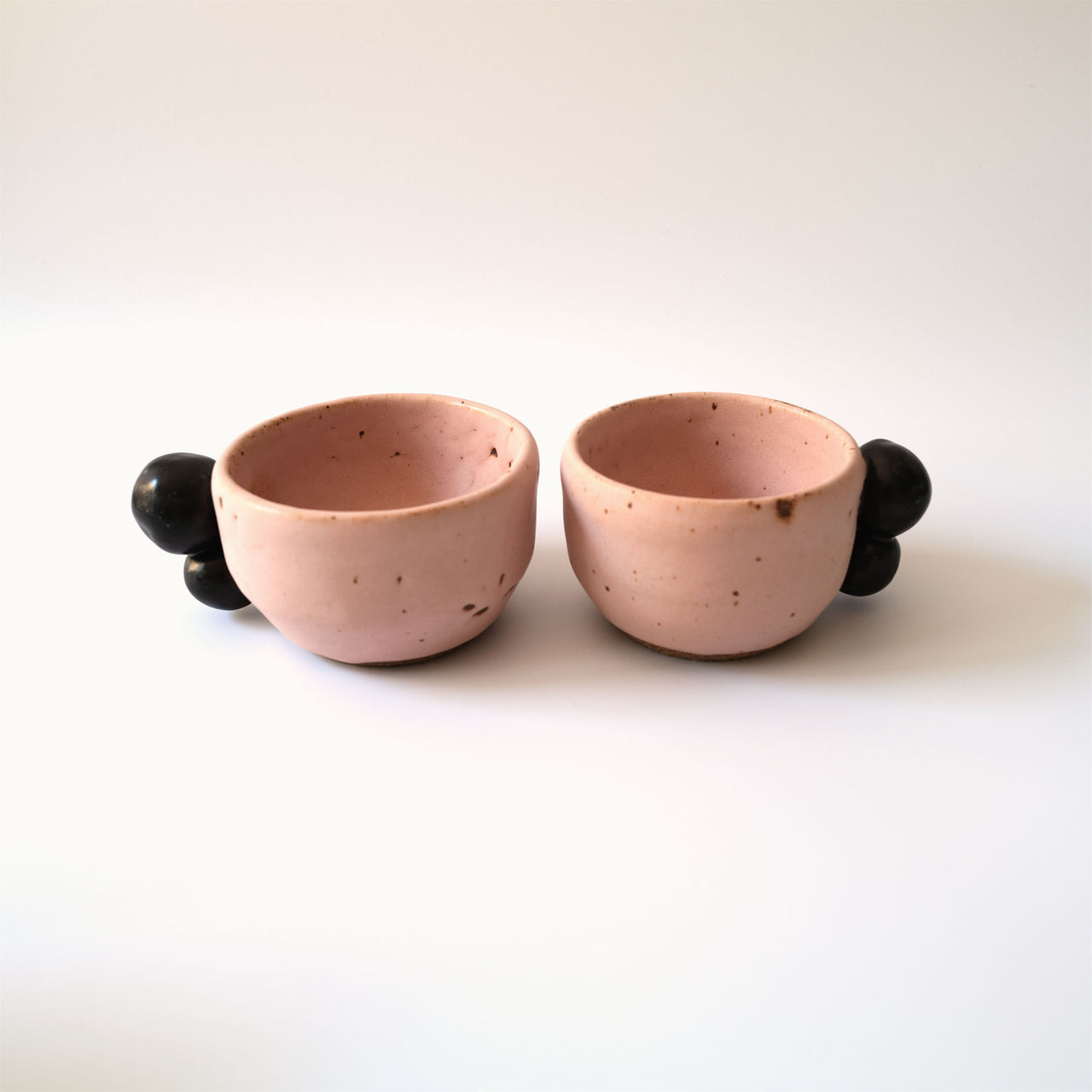 DUO PAUSE MUGS by ATELIER SOIZ