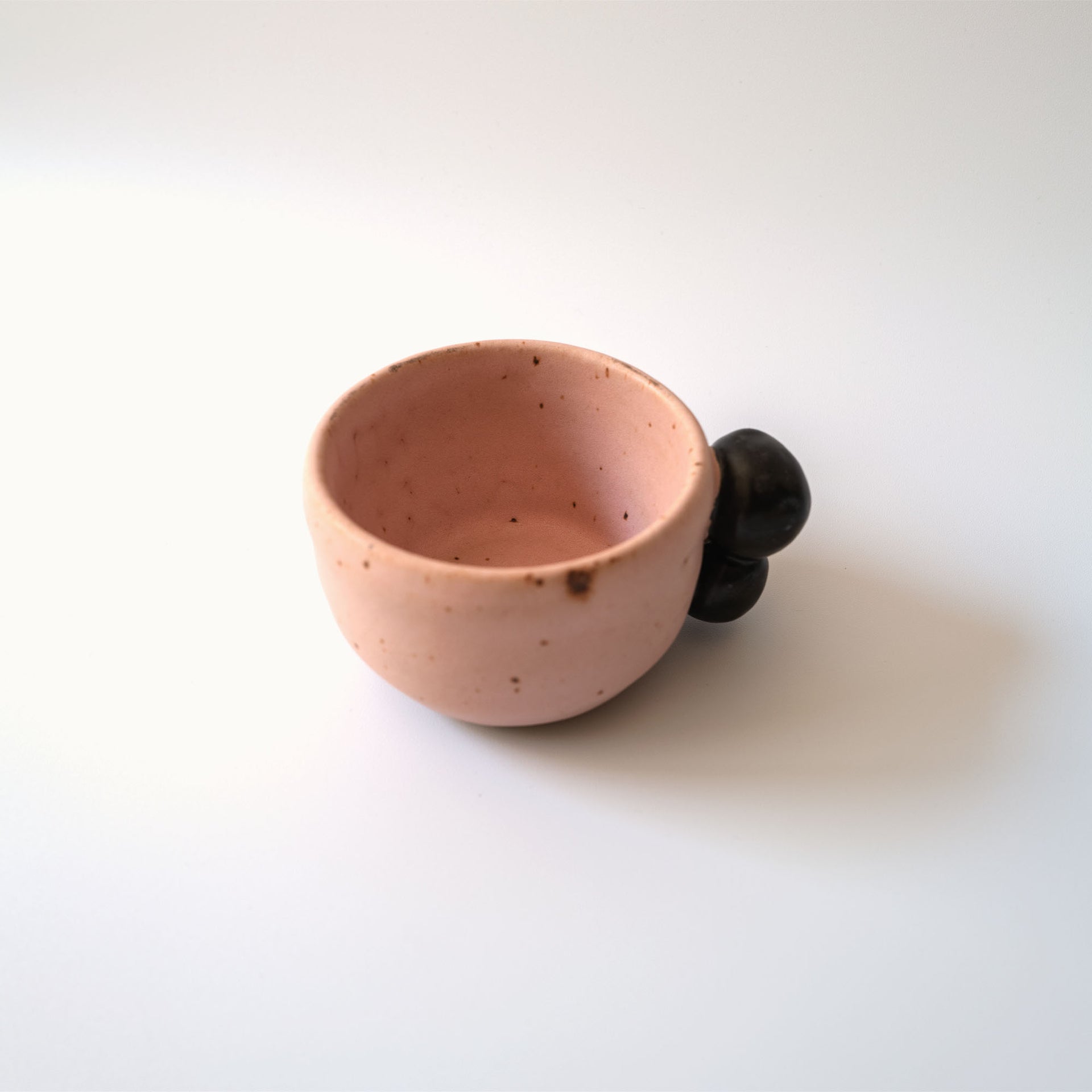 HANDMADE CERAMIC MUG 