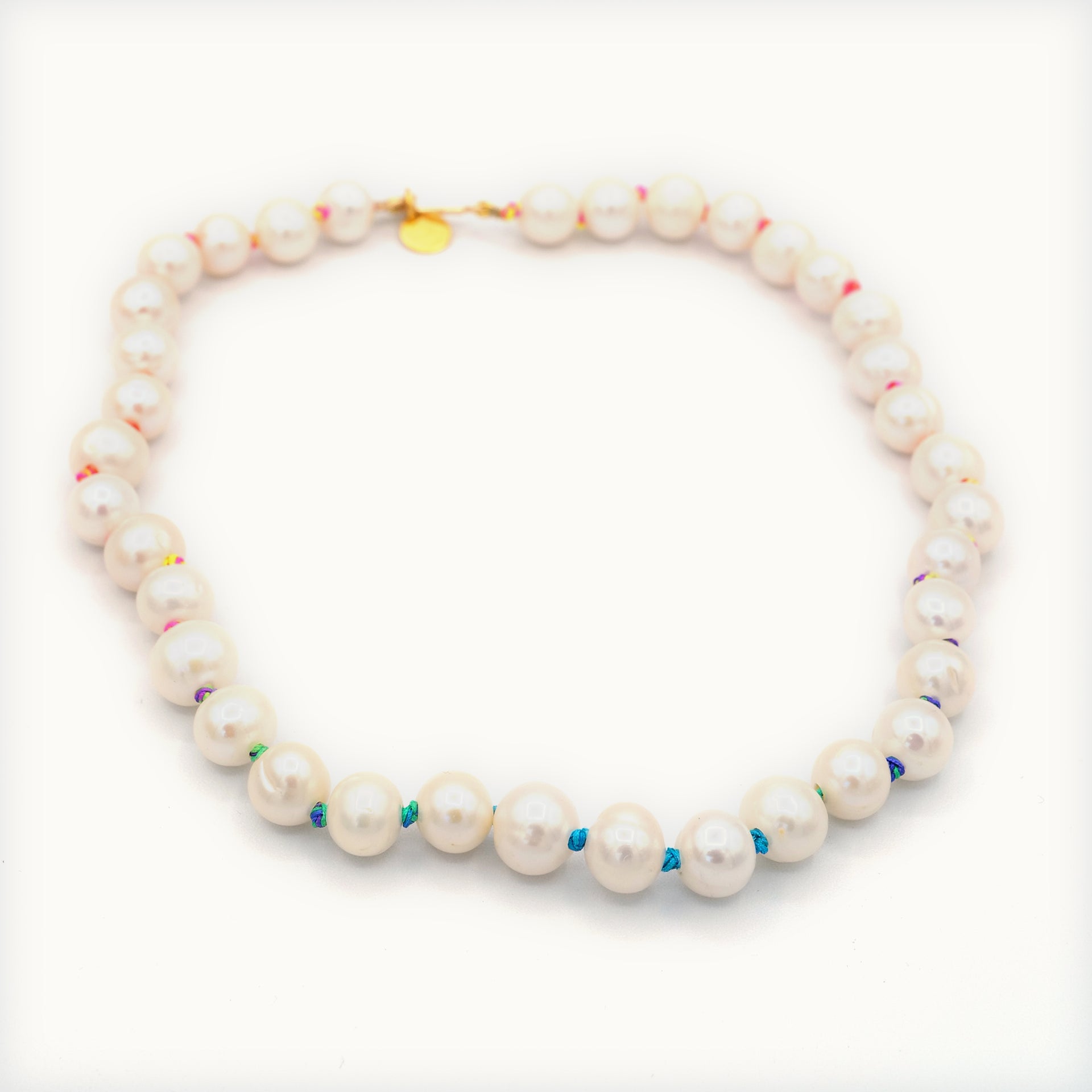NECKLACE RAINBOW FRESHWATER PEARLS BY 4 CROSSES